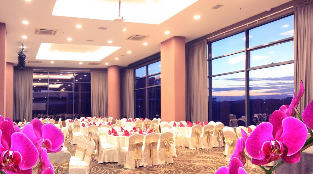 Acappella Suite Hotel, Shah Alam Dış mekan fotoğraf